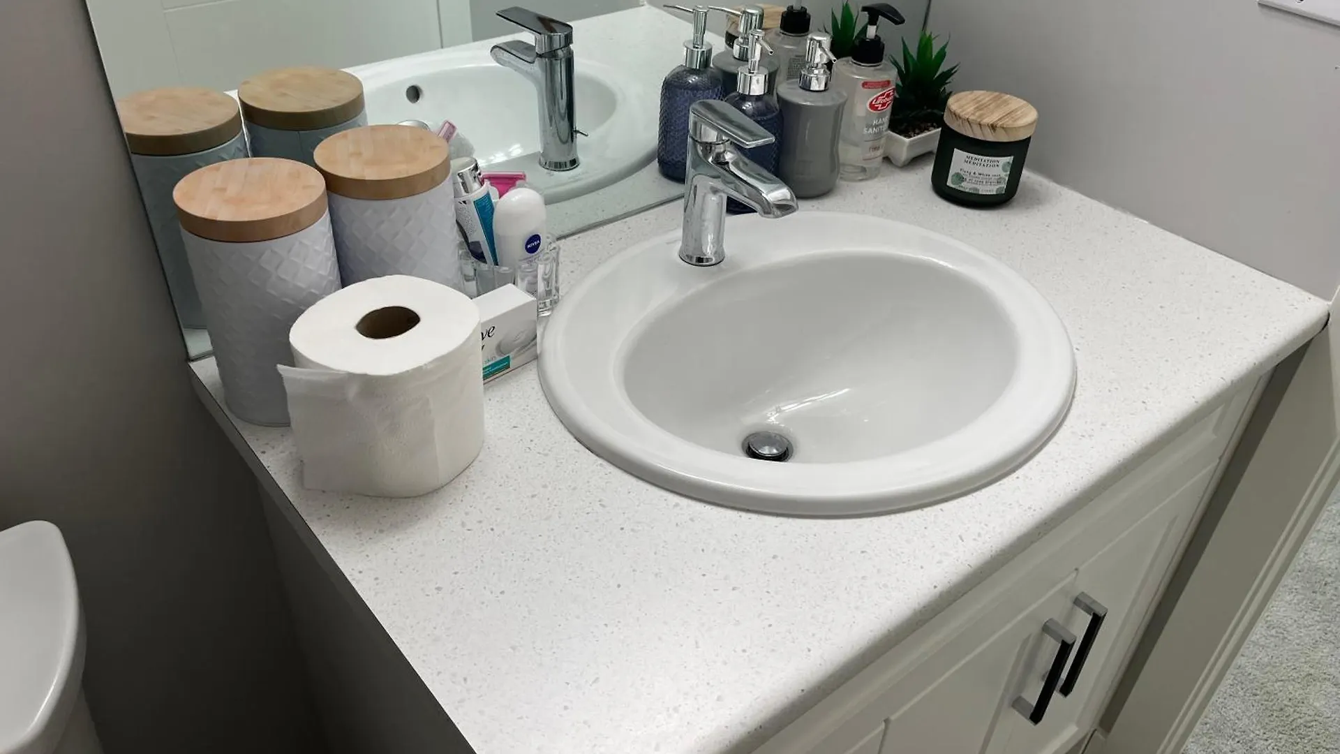 Holiday home Private Basement Suite With Comfort Winnipeg